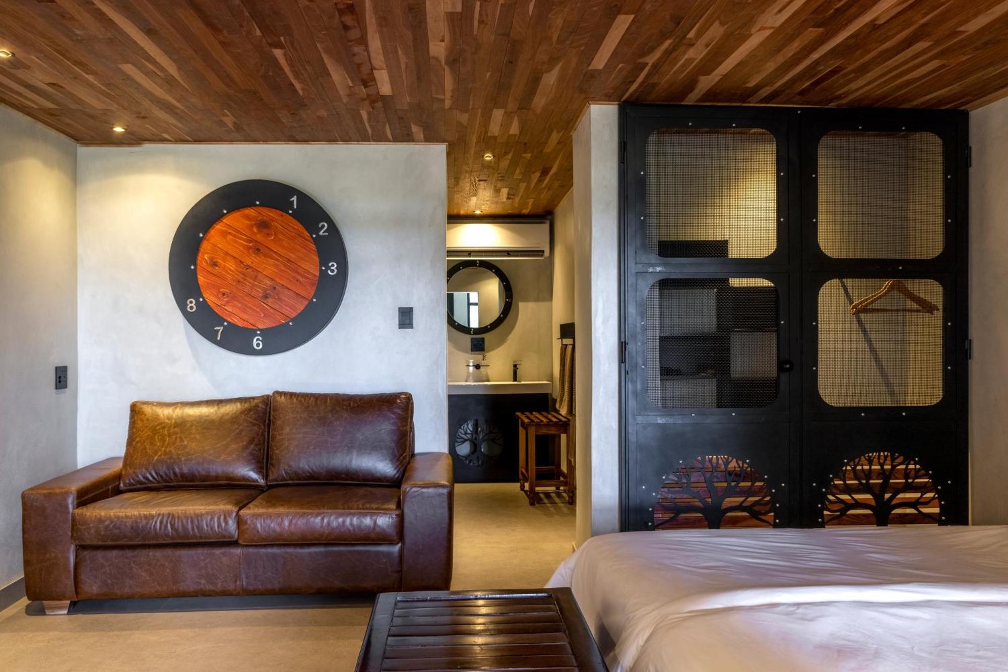 Chobe River Lodge Kasane Esterno foto